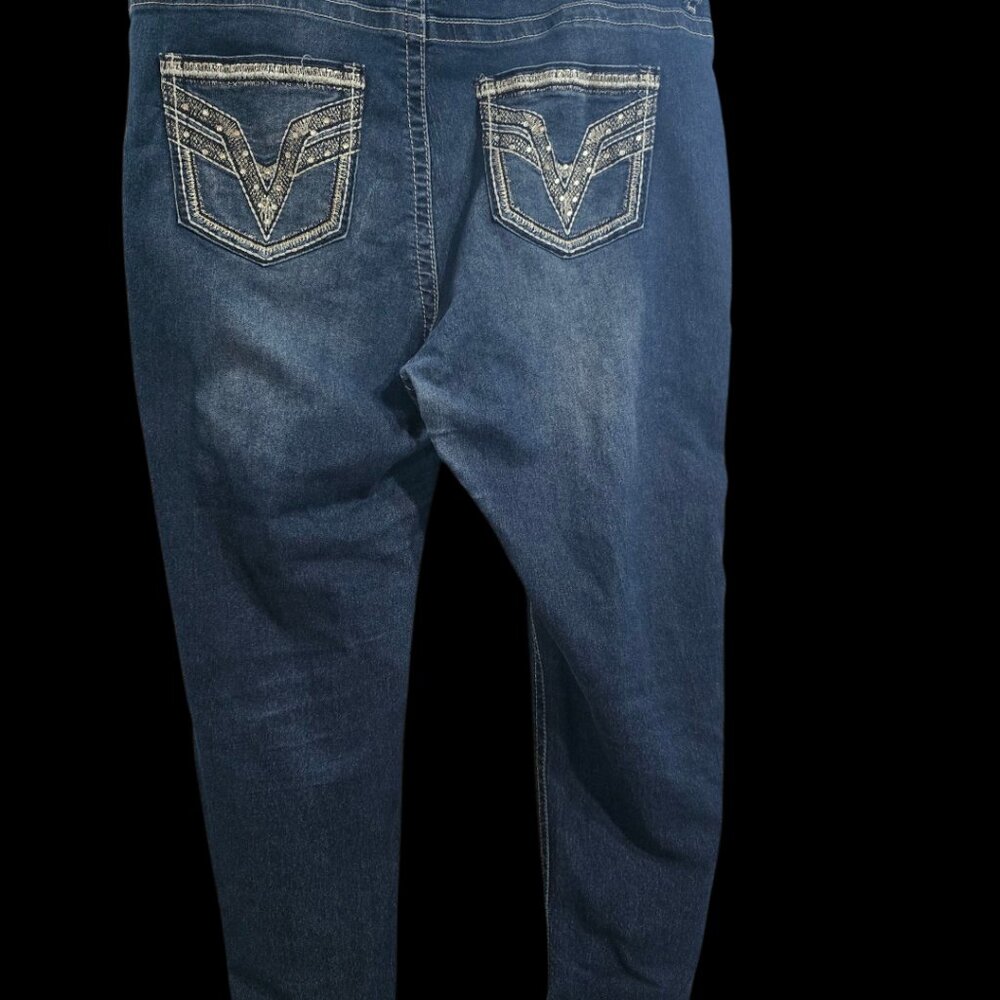 Women's size 16 VGS stretch blue jeans